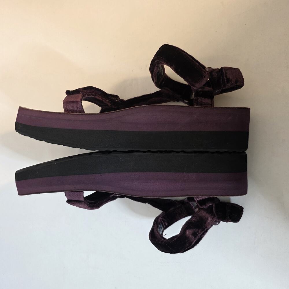 Teva Flatform Universal 1017443 Sandals Womens US 9 Fig Purple Velvet Platform - Picture 12 of 16